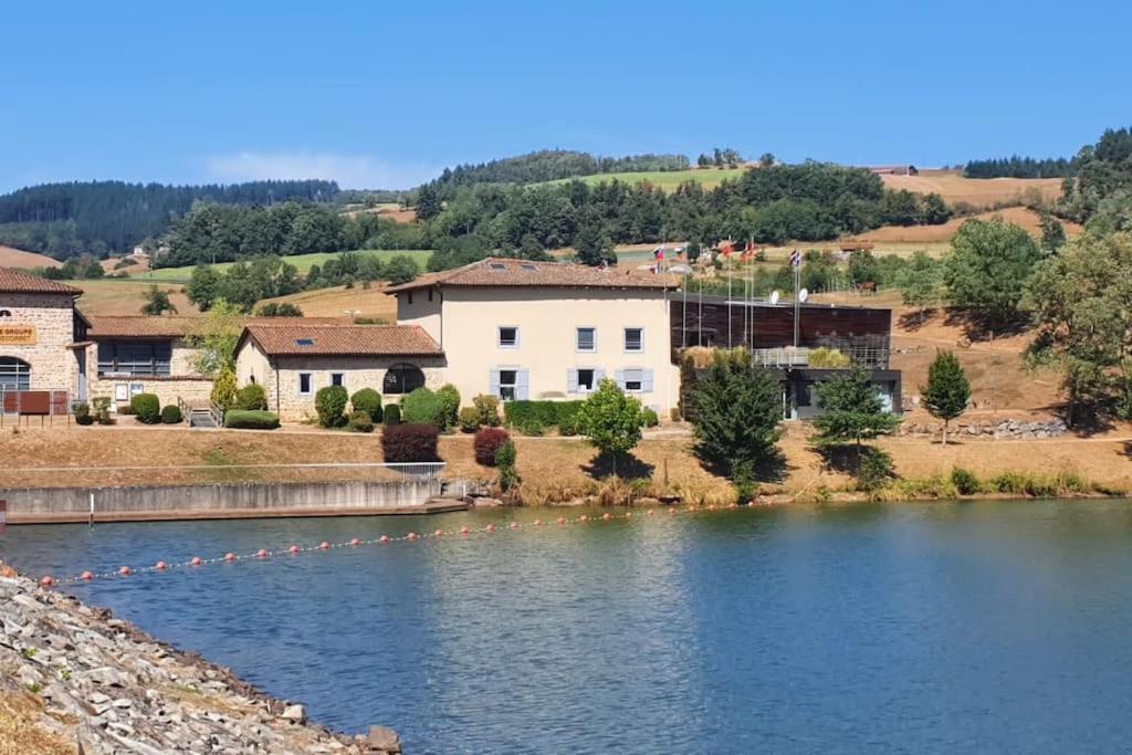 Joli Gite Rural Dans Un Havre De Paix Saint-Bonnet-le-Troncy Экстерьер фото