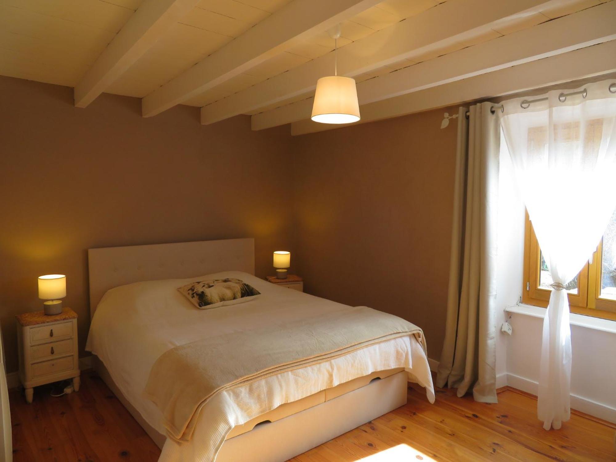 Joli Gite Rural Dans Un Havre De Paix Saint-Bonnet-le-Troncy Экстерьер фото